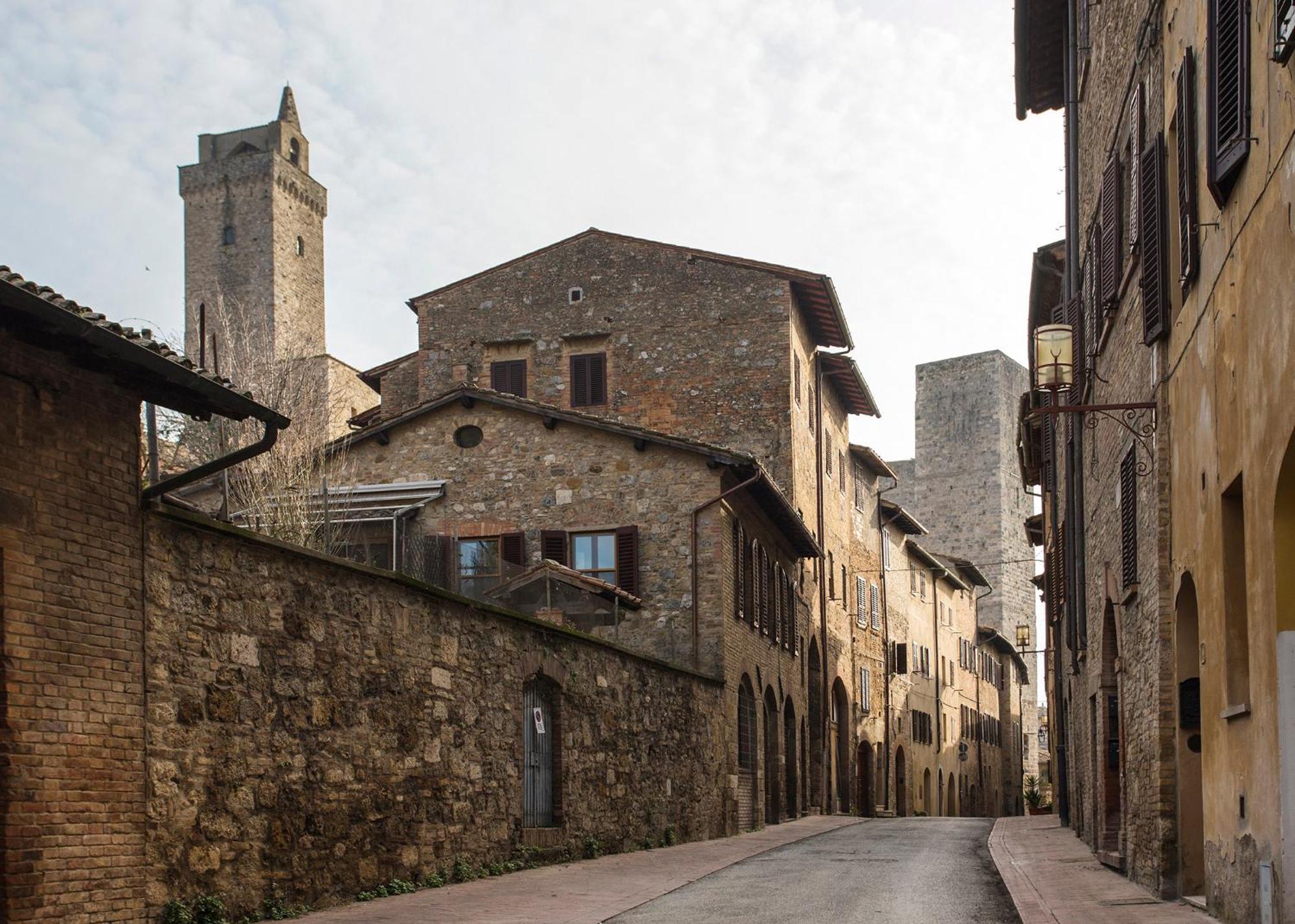 Appartamento Le Palme Con Terrazze In Centro San Gimignano Zewnętrze zdjęcie