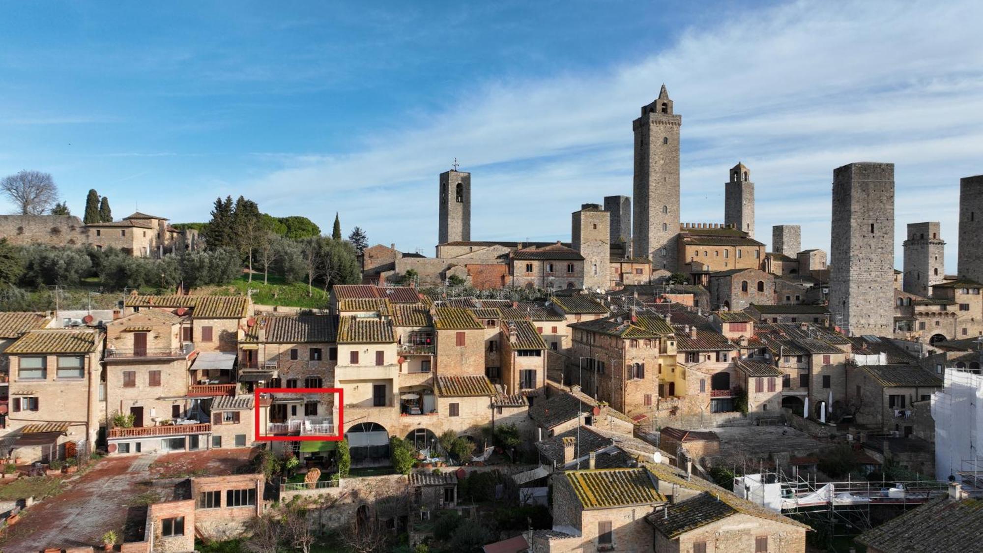 Appartamento Le Palme Con Terrazze In Centro San Gimignano Zewnętrze zdjęcie